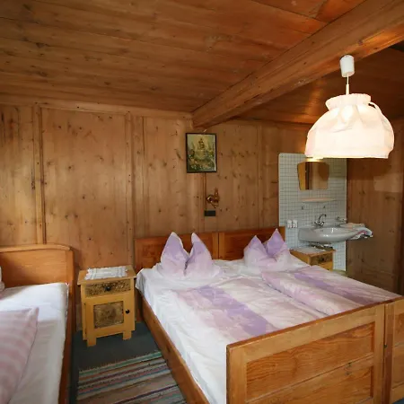 Schusterhaeusl By Interhome